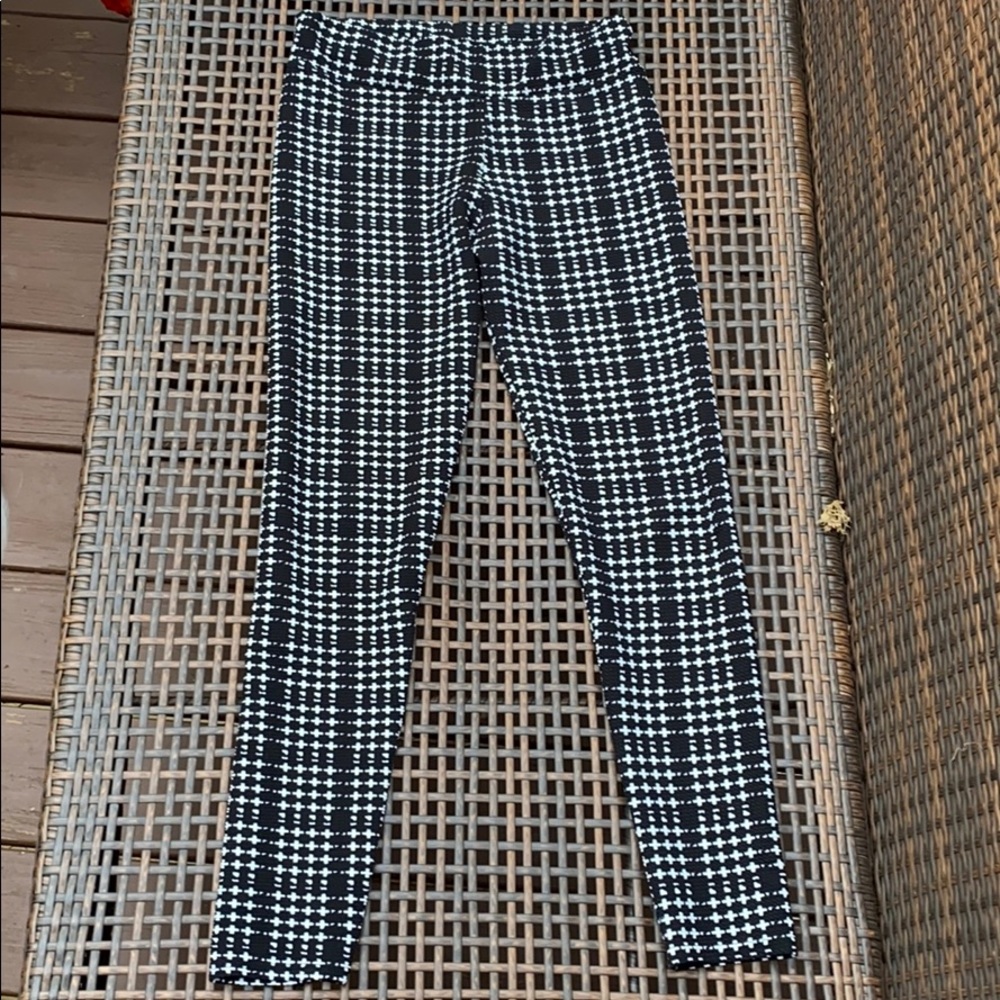 Women’s dress leggings